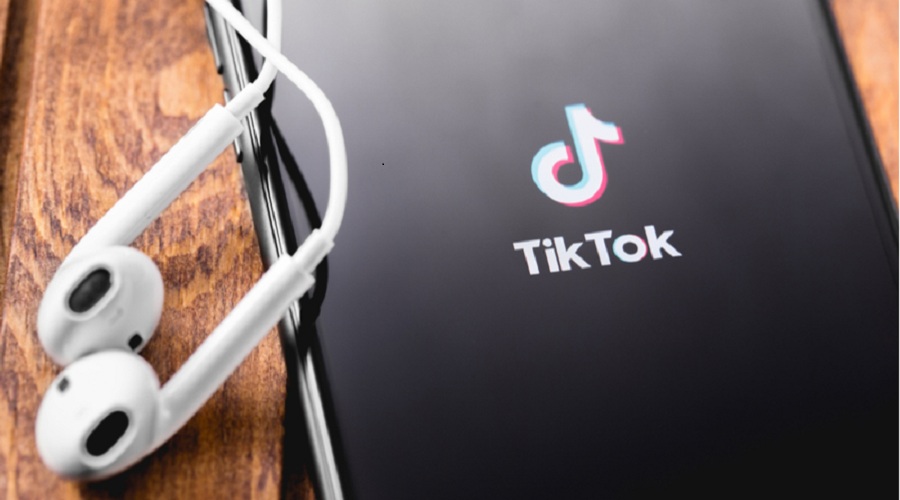 TikTok said no to paid political news