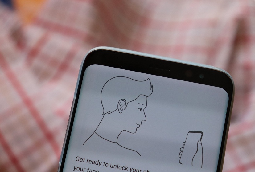 Soon Google will launch an update for fixing face unlock issue!